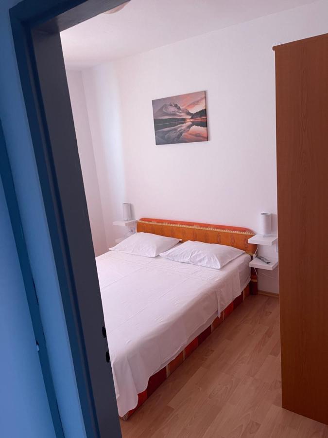 Apartmani Frane Tribalj 外观 照片